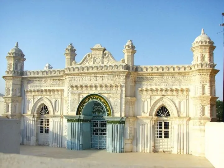 مسجد رنگونی‌ها