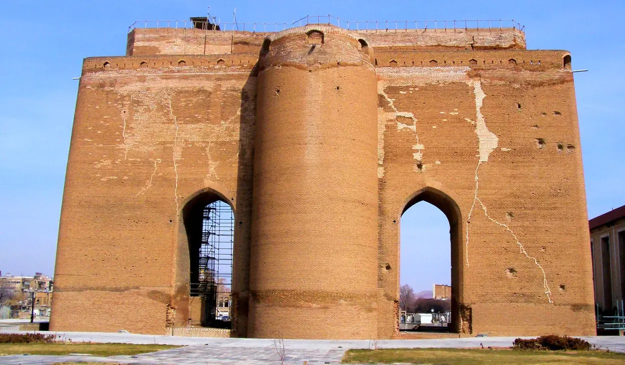 ارگ علیشاه؛ یادگاری از دوران ایلخانی